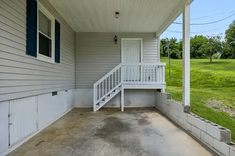 14 Morris Lane Pleasant Shade TN 37145