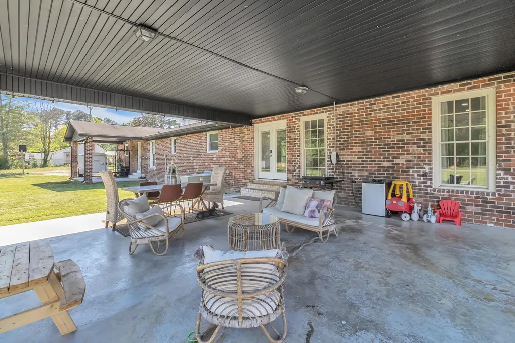 3025 Trewhitt Road, SE Cleveland TN 37323