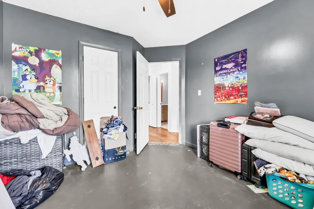 1422 Honeysuckle Lane Clarksville TN 37040