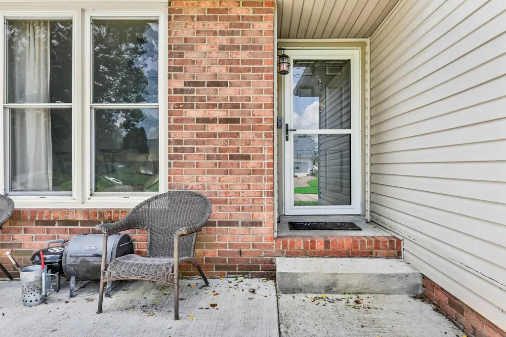 1422 Honeysuckle Lane Clarksville TN 37040