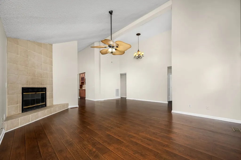 1061 Aire Court Murfreesboro TN 37128