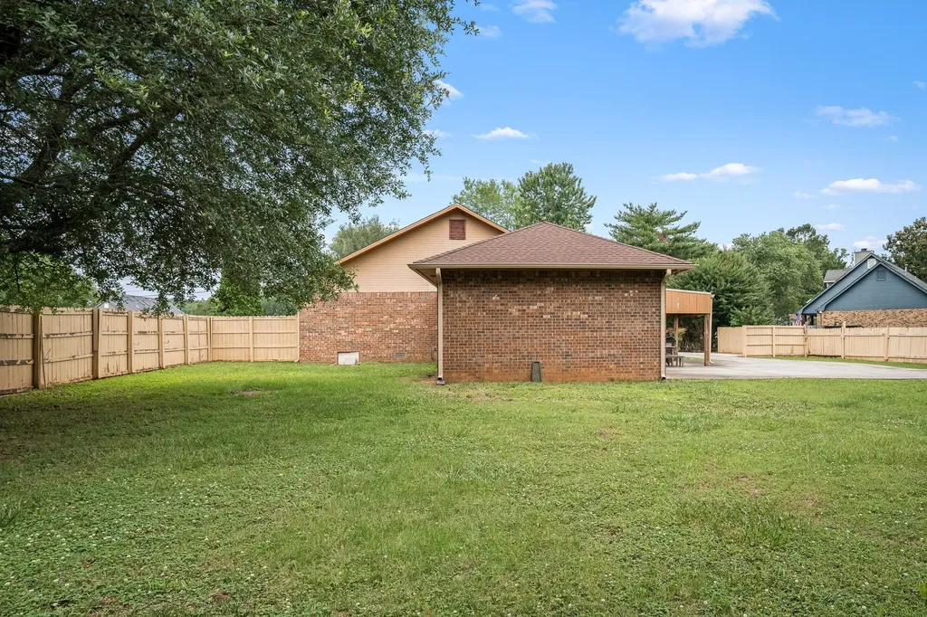 1061 Aire Court Murfreesboro TN 37128