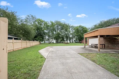 1061 Aire Court Murfreesboro TN 37128