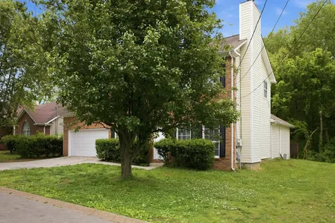 2208 Oak Barrel Lane Antioch TN 37013