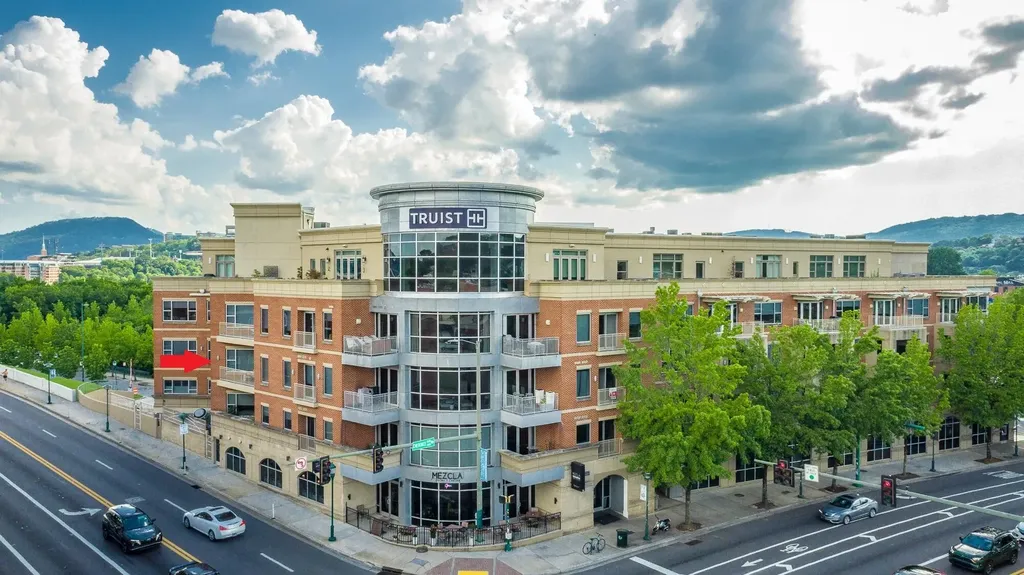 4 Cherokee Boulevard Chattanooga TN 37405