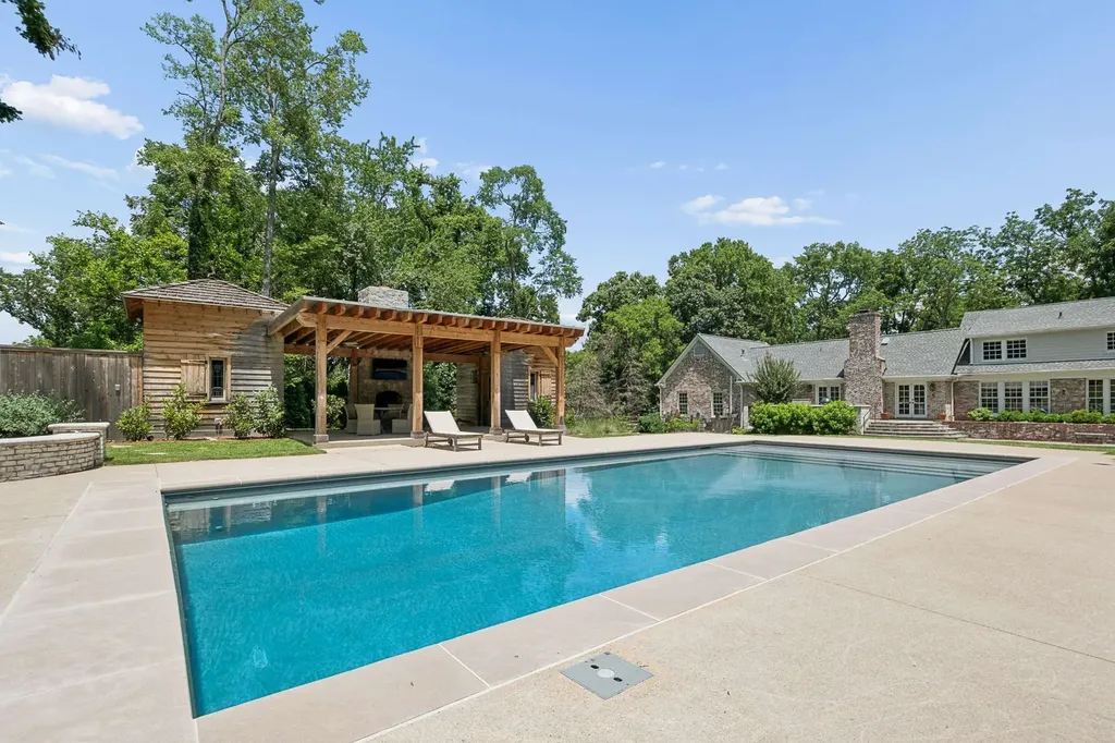 4911 Sewanee Road Nashville TN 37220
