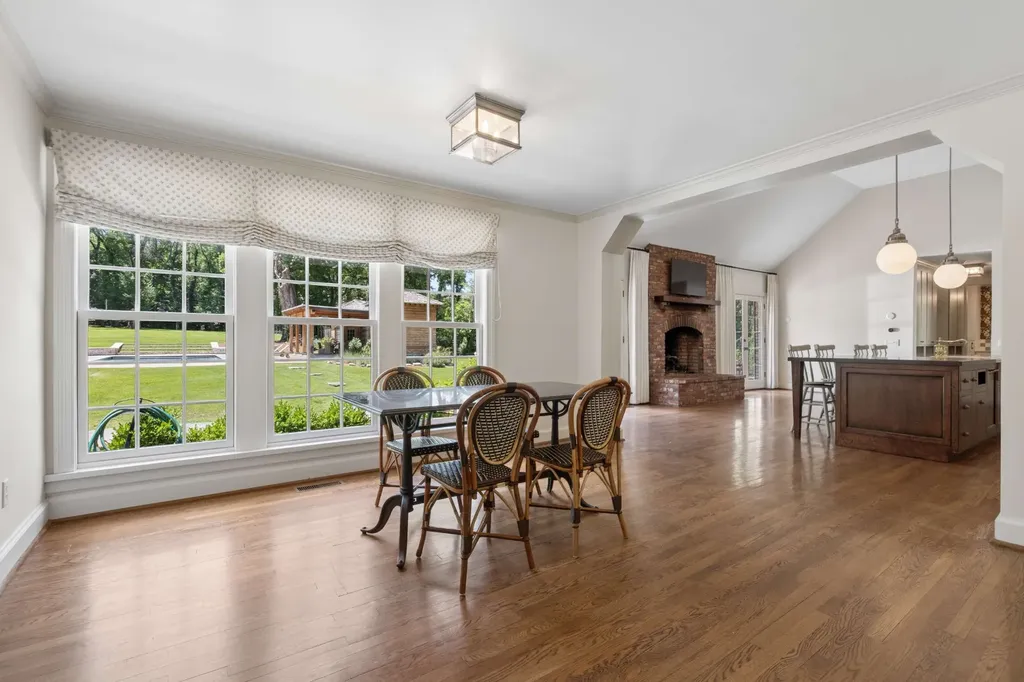 4911 Sewanee Road Nashville TN 37220