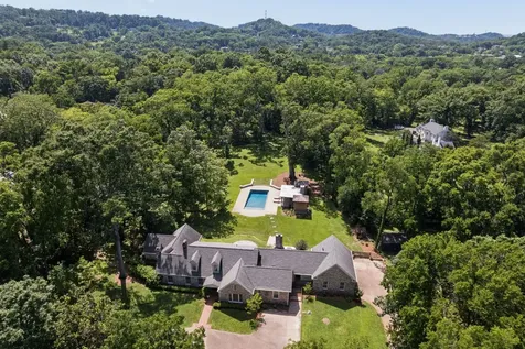 4911 Sewanee Road Nashville TN 37220