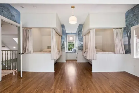4911 Sewanee Road Nashville TN 37220
