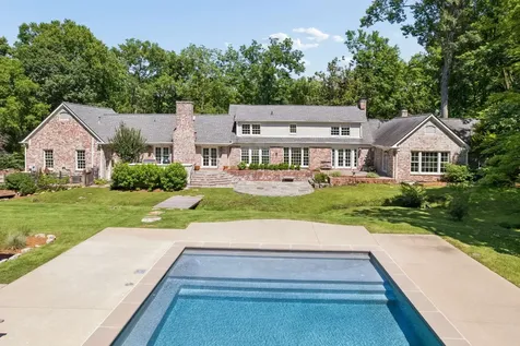 4911 Sewanee Road Nashville TN 37220