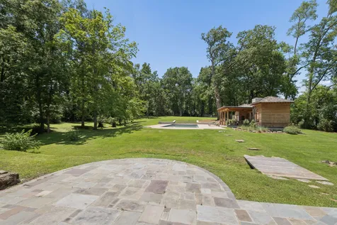 4911 Sewanee Road Nashville TN 37220