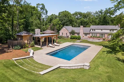 4911 Sewanee Road Nashville TN 37220