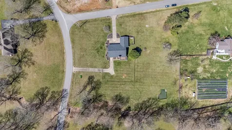 1106 Roseland Drive Columbia TN 38401