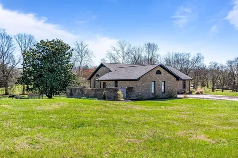 1106 Roseland Drive Columbia TN 38401