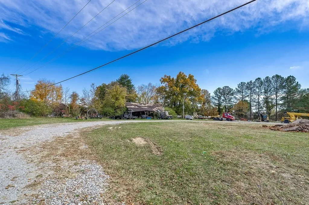 1470 S Jefferson Avenue Cookeville TN 38506
