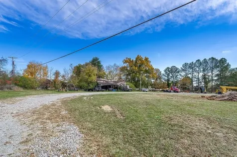 1470 S Jefferson Avenue Cookeville TN 38506