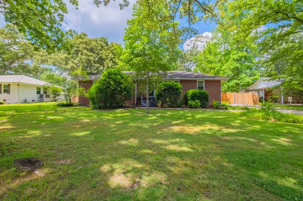 207 Westwood Drive Tullahoma TN 37388