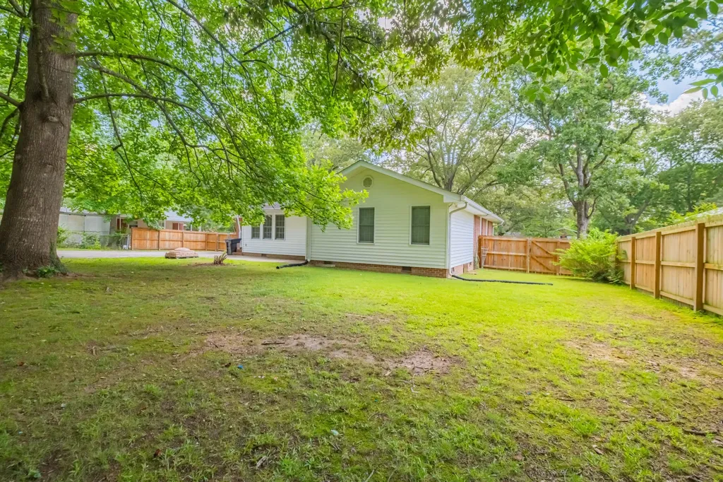 207 Westwood Drive Tullahoma TN 37388