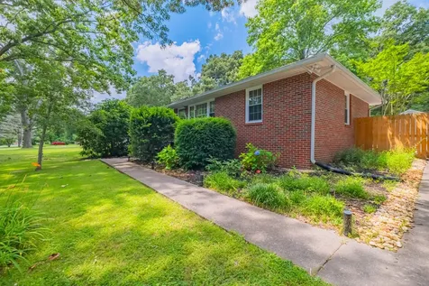 207 Westwood Drive Tullahoma TN 37388