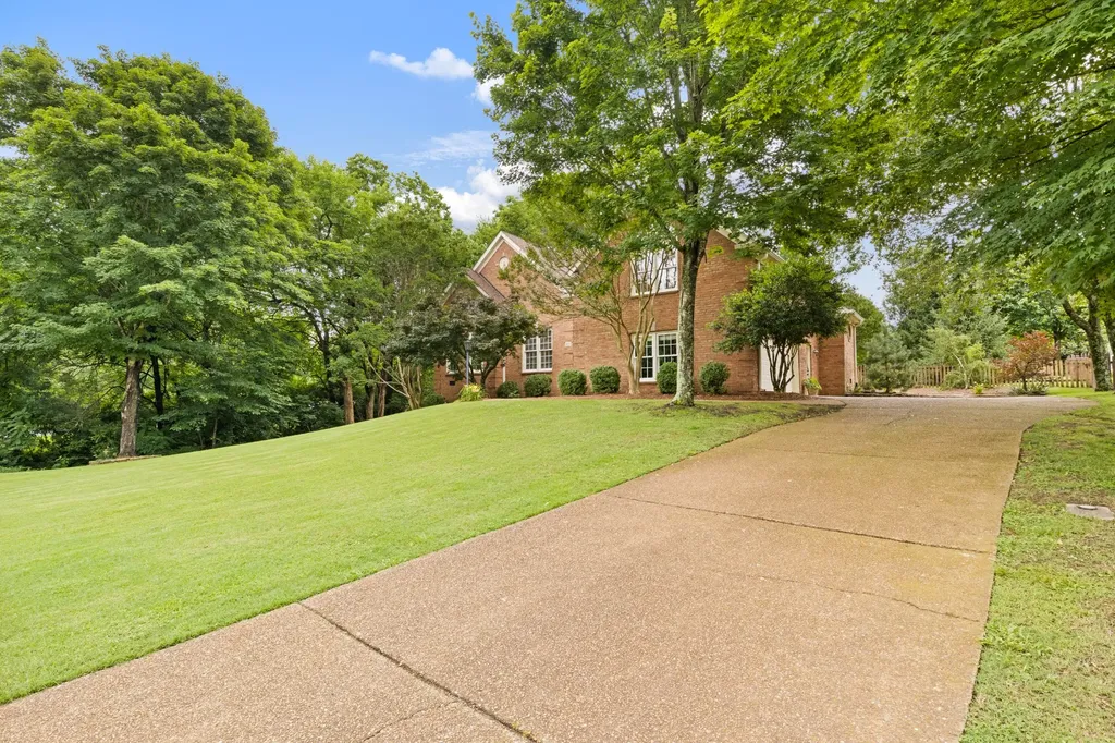 4040 Oxford Glen Drive Franklin TN 37067