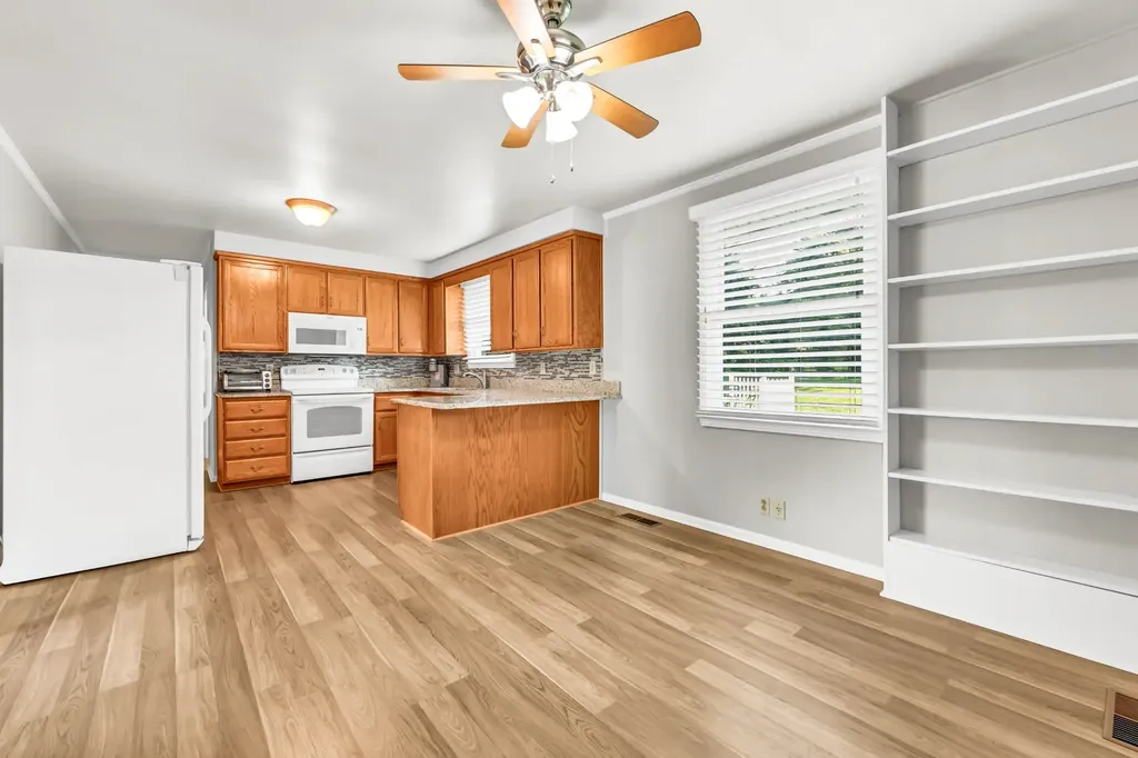1872 Pardue Court Clarksville TN 37043