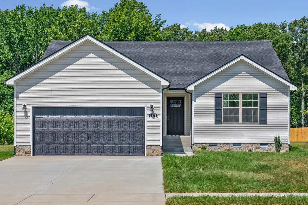 608 Liberty Park Clarksville TN 37042