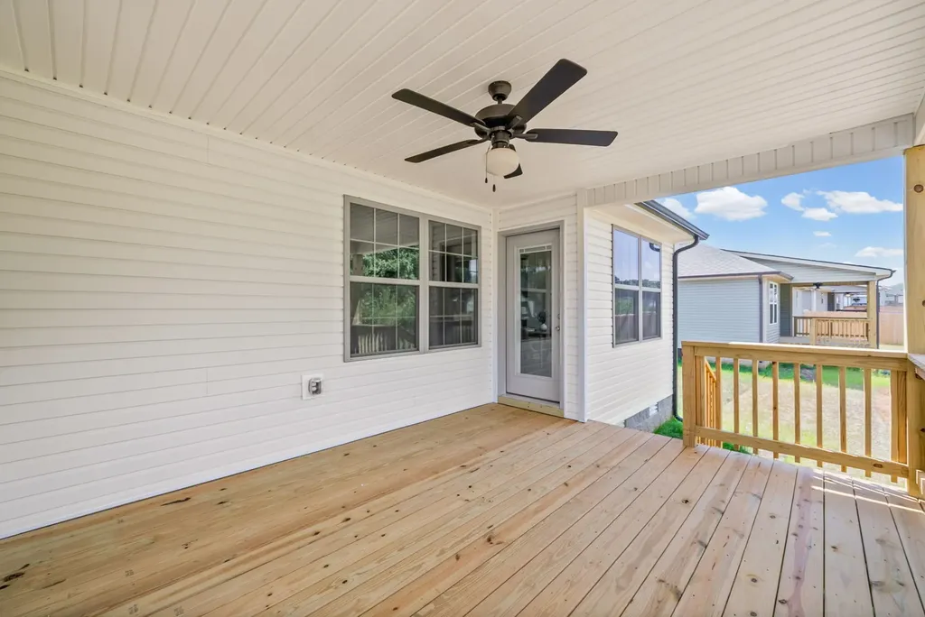 608 Liberty Park Clarksville TN 37042