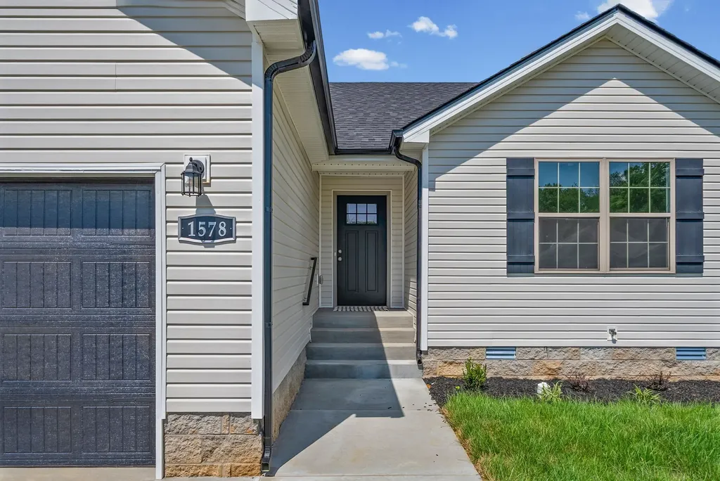 608 Liberty Park Clarksville TN 37042