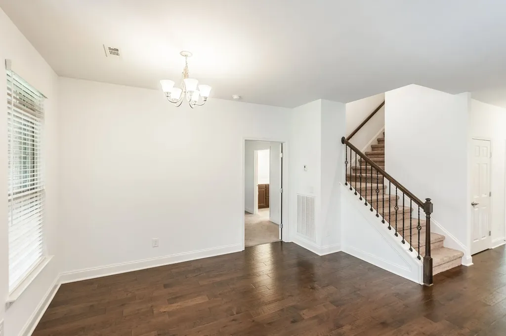 2120 Sullivan Street Gallatin TN 37066