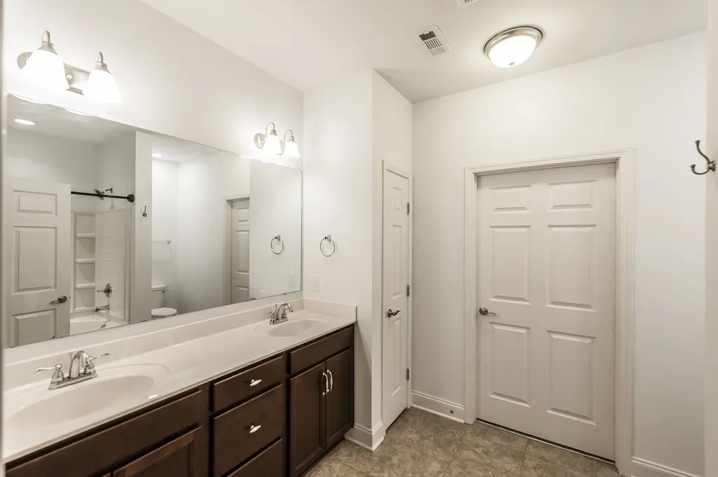2120 Sullivan Street Gallatin TN 37066