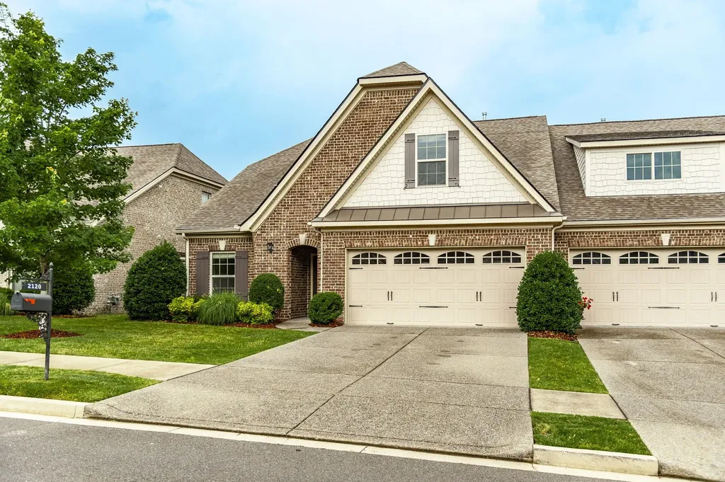 2120 Sullivan Street Gallatin TN 37066