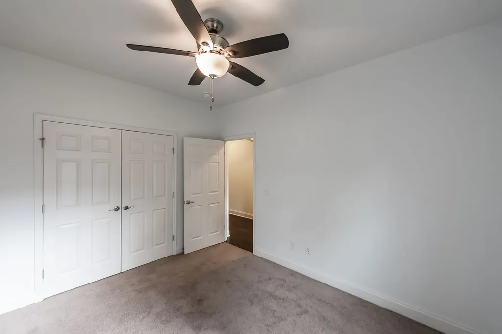 2120 Sullivan Street Gallatin TN 37066