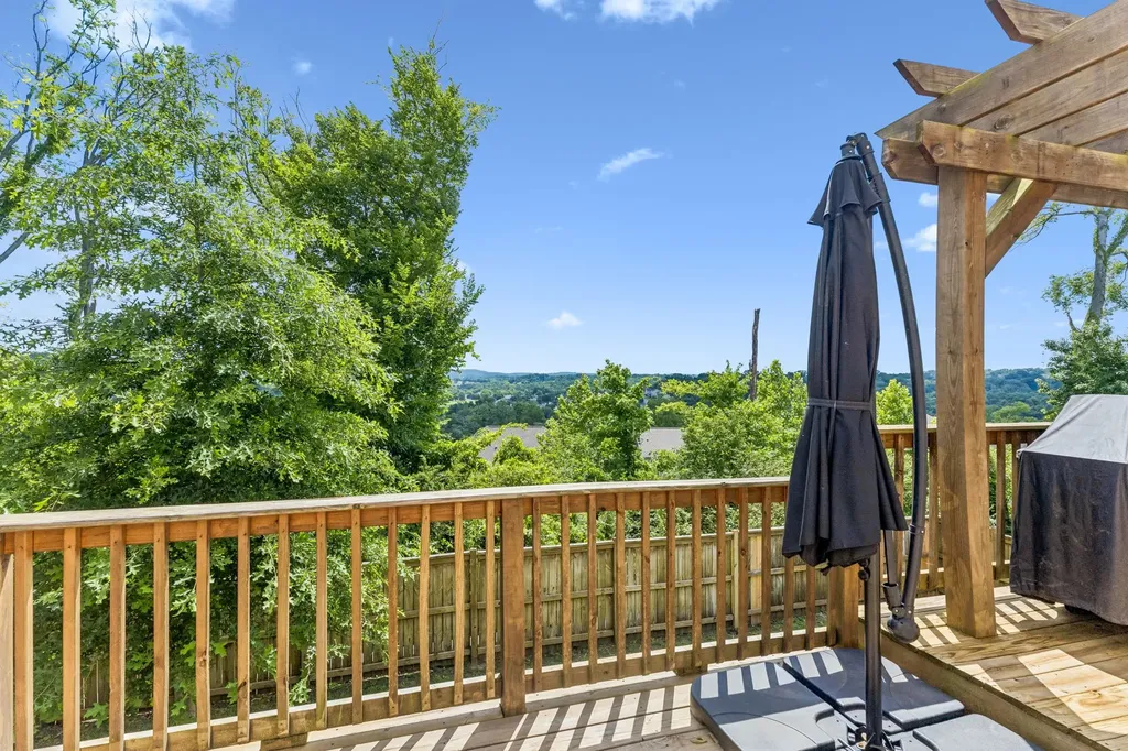 8052 Brockman Lane Nashville TN 37211