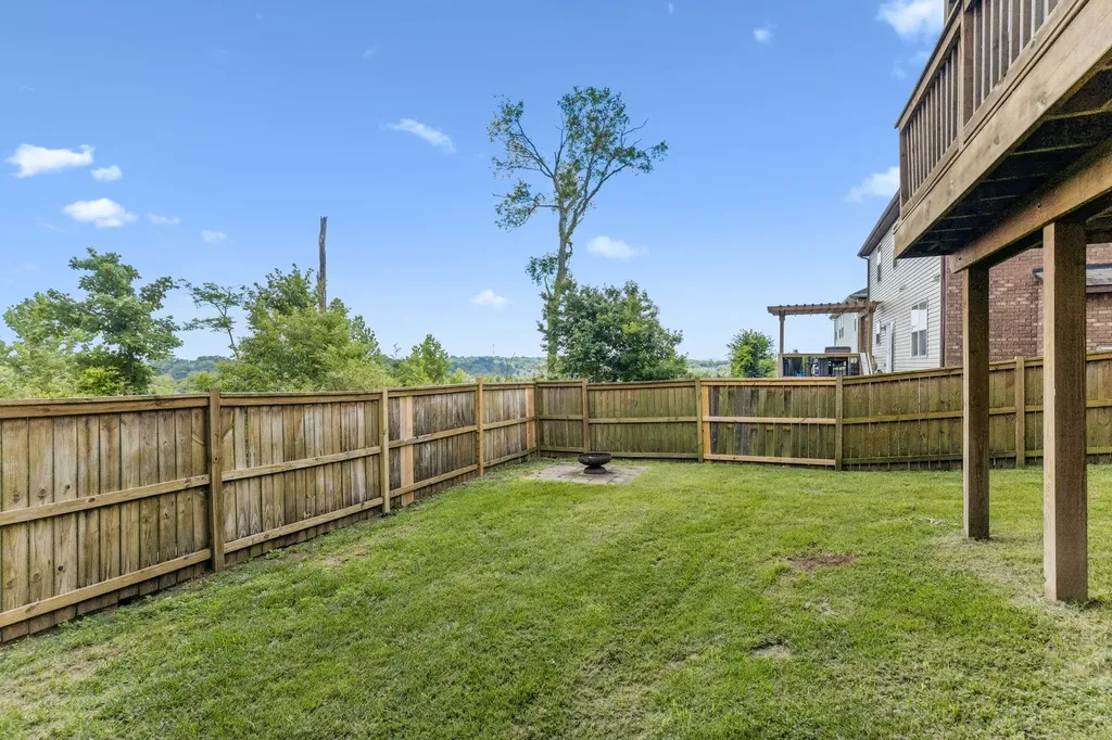8052 Brockman Lane Nashville TN 37211