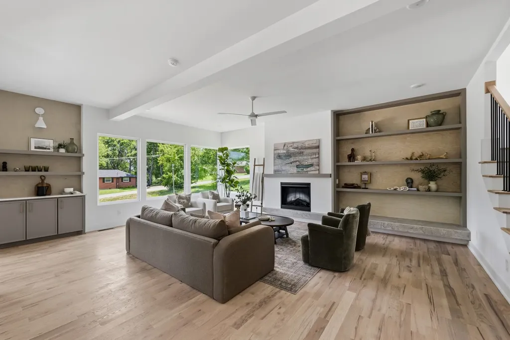 1802 Hayden Drive Nashville TN 37216
