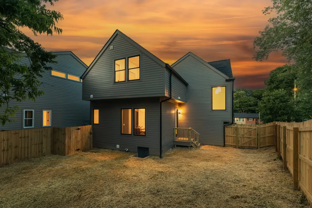 1802 Hayden Drive Nashville TN 37216