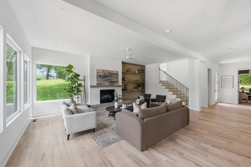 1802 Hayden Drive Nashville TN 37216