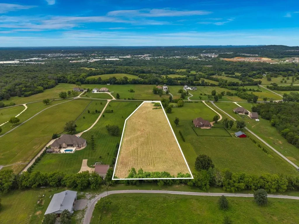 640 Callis Road Lebanon TN 37090