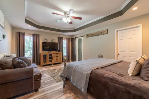 153 Center Point Drive Summertown TN 38483