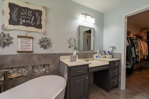 153 Center Point Drive Summertown TN 38483