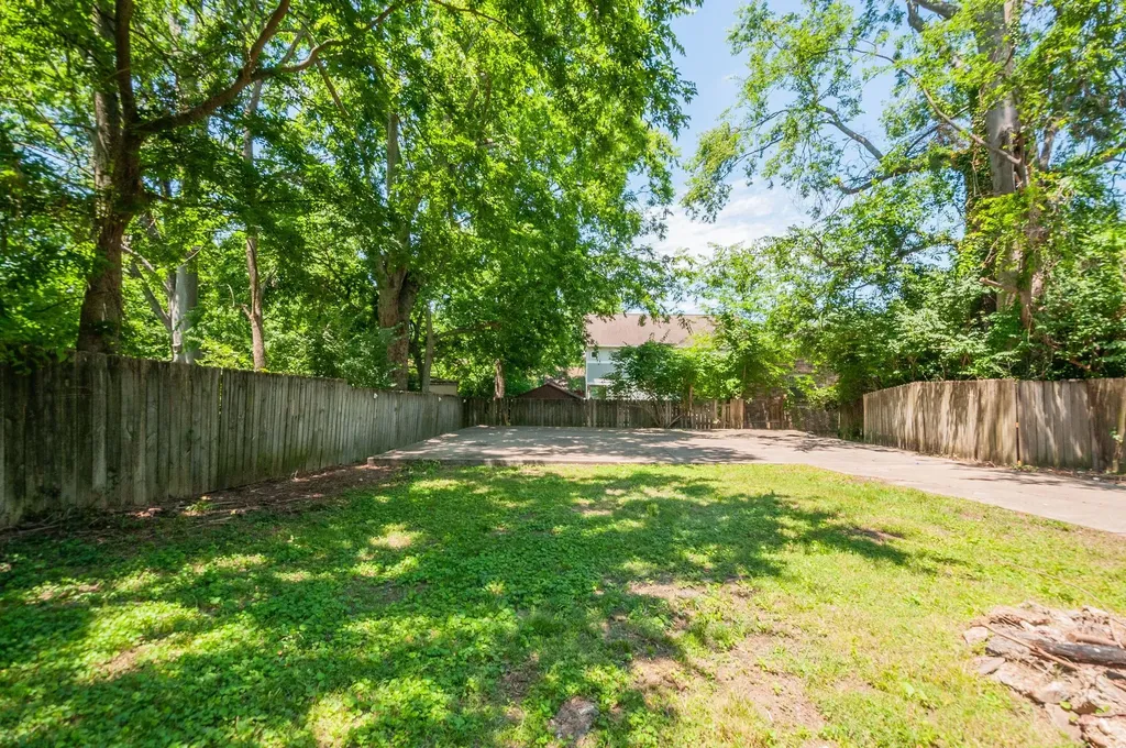 2228 Scott Avenue Nashville TN 37216