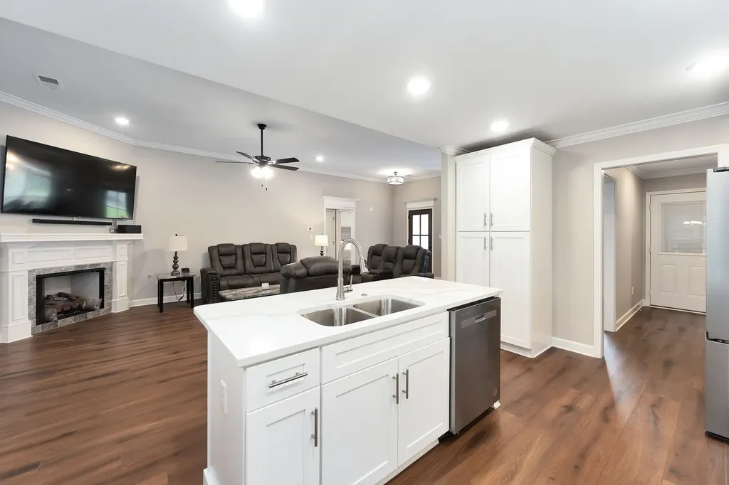 54 Golden Brooke Drive Jackson TN 38305
