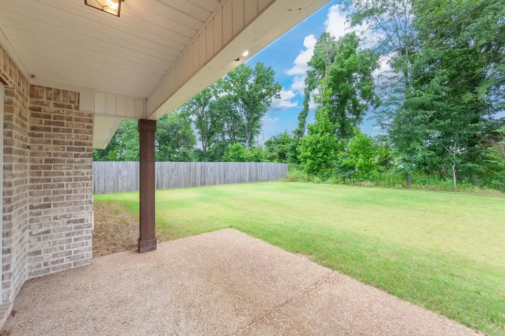 54 Golden Brooke Drive Jackson TN 38305
