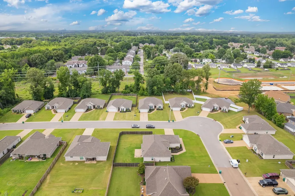54 Golden Brooke Drive Jackson TN 38305