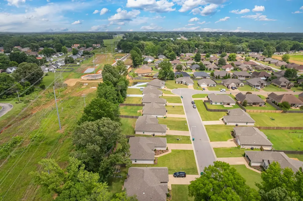 54 Golden Brooke Drive Jackson TN 38305