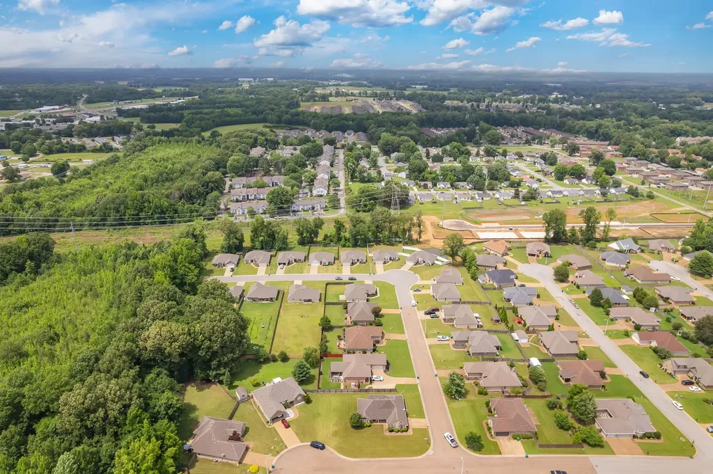 54 Golden Brooke Drive Jackson TN 38305