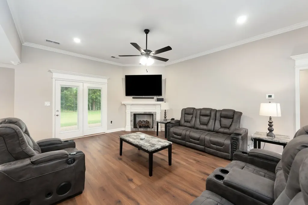 54 Golden Brooke Drive Jackson TN 38305
