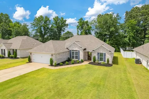 54 Golden Brooke Drive Jackson TN 38305