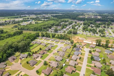 54 Golden Brooke Drive Jackson TN 38305