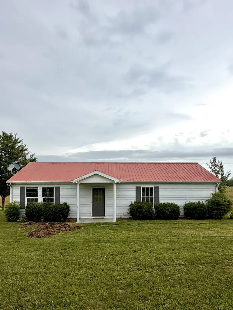120 Driver Road Lafayette TN 37083